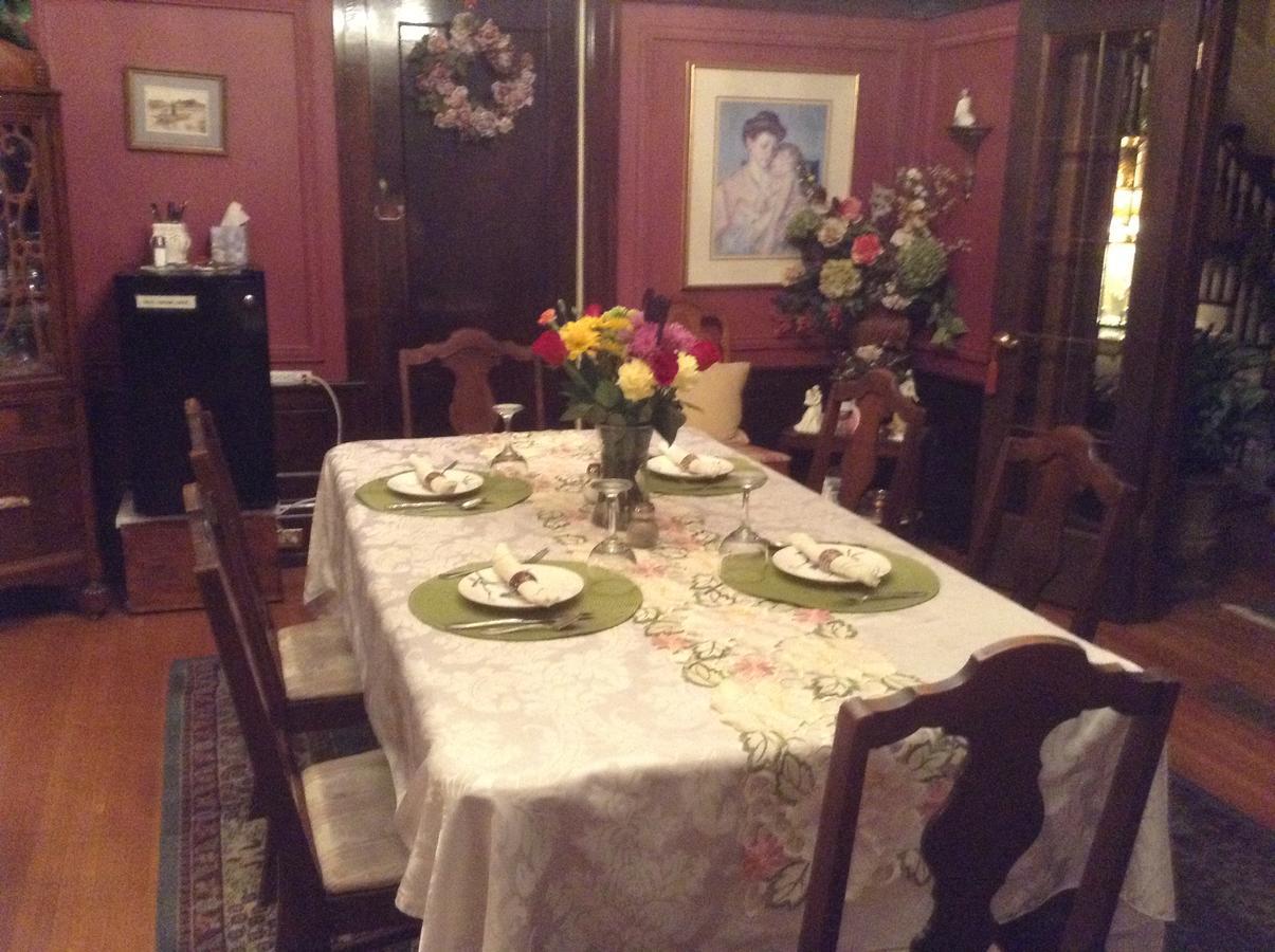 Hanover House Bed And Breakfast Niagara Falls Eksteriør billede