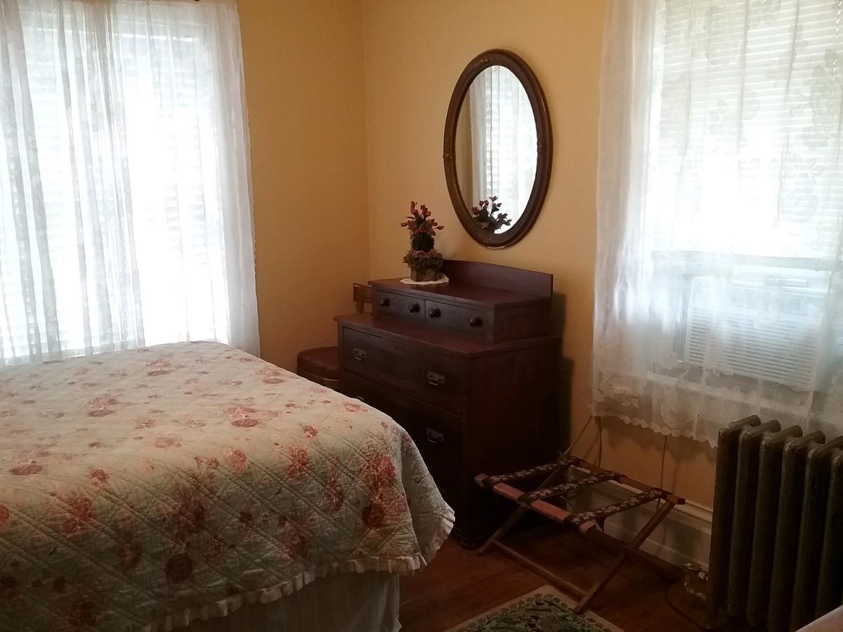 Hanover House Bed And Breakfast Niagara Falls Eksteriør billede