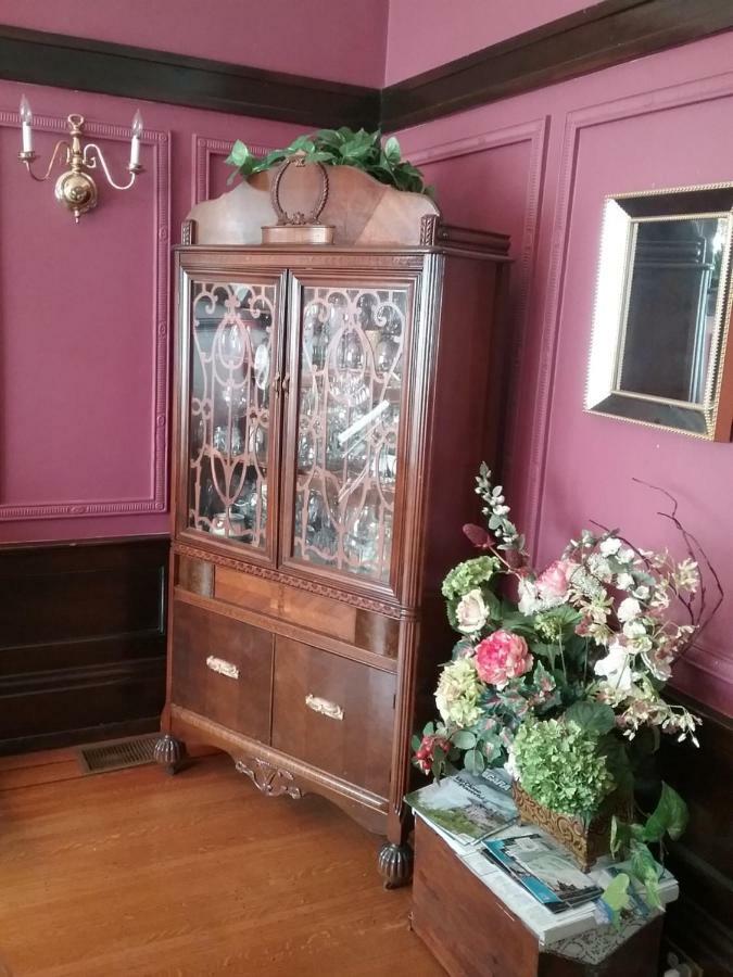 Hanover House Bed And Breakfast Niagara Falls Eksteriør billede
