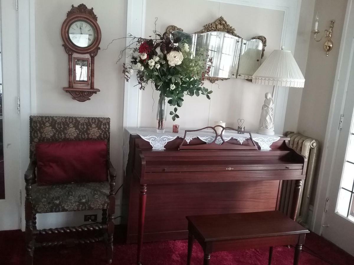Hanover House Bed And Breakfast Niagara Falls Eksteriør billede